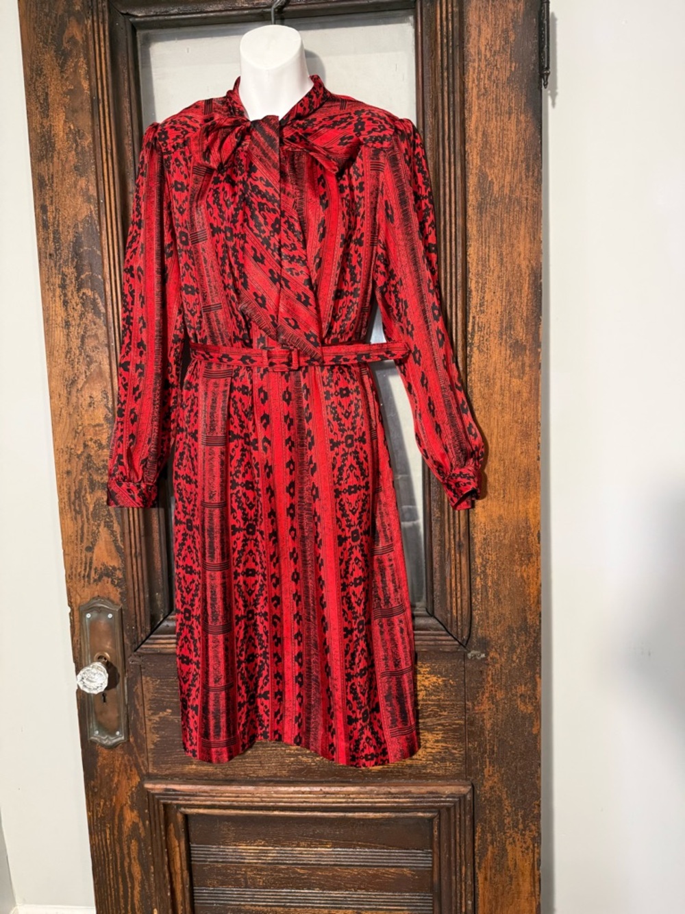 80s vintage Red Patterned Tie-Neck Long Sleeve Midi Dress